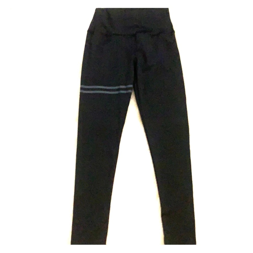 Black leggings